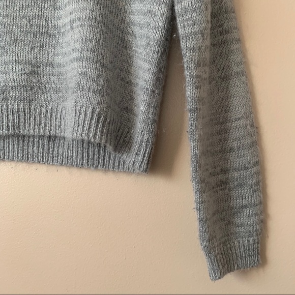 Urban outfitters• soft knit floral patch crop - Picture 2 of 5